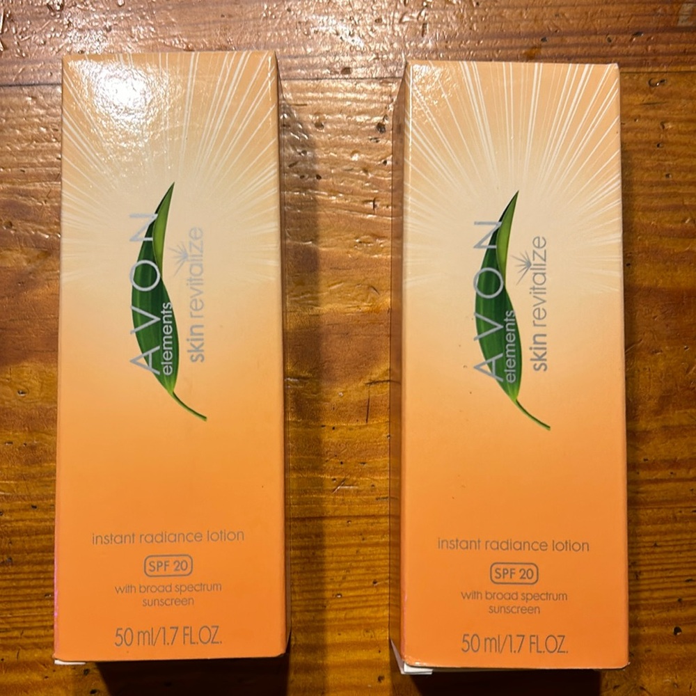 Avon Skim Revitalize radiance lotion